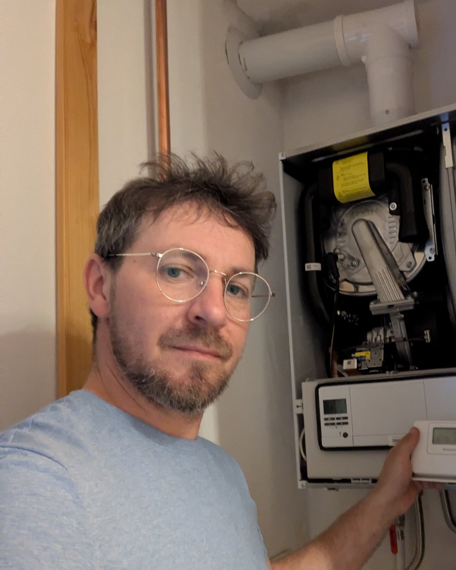 Juraj Riška – servisný technik plynových kotlov, Kotolník